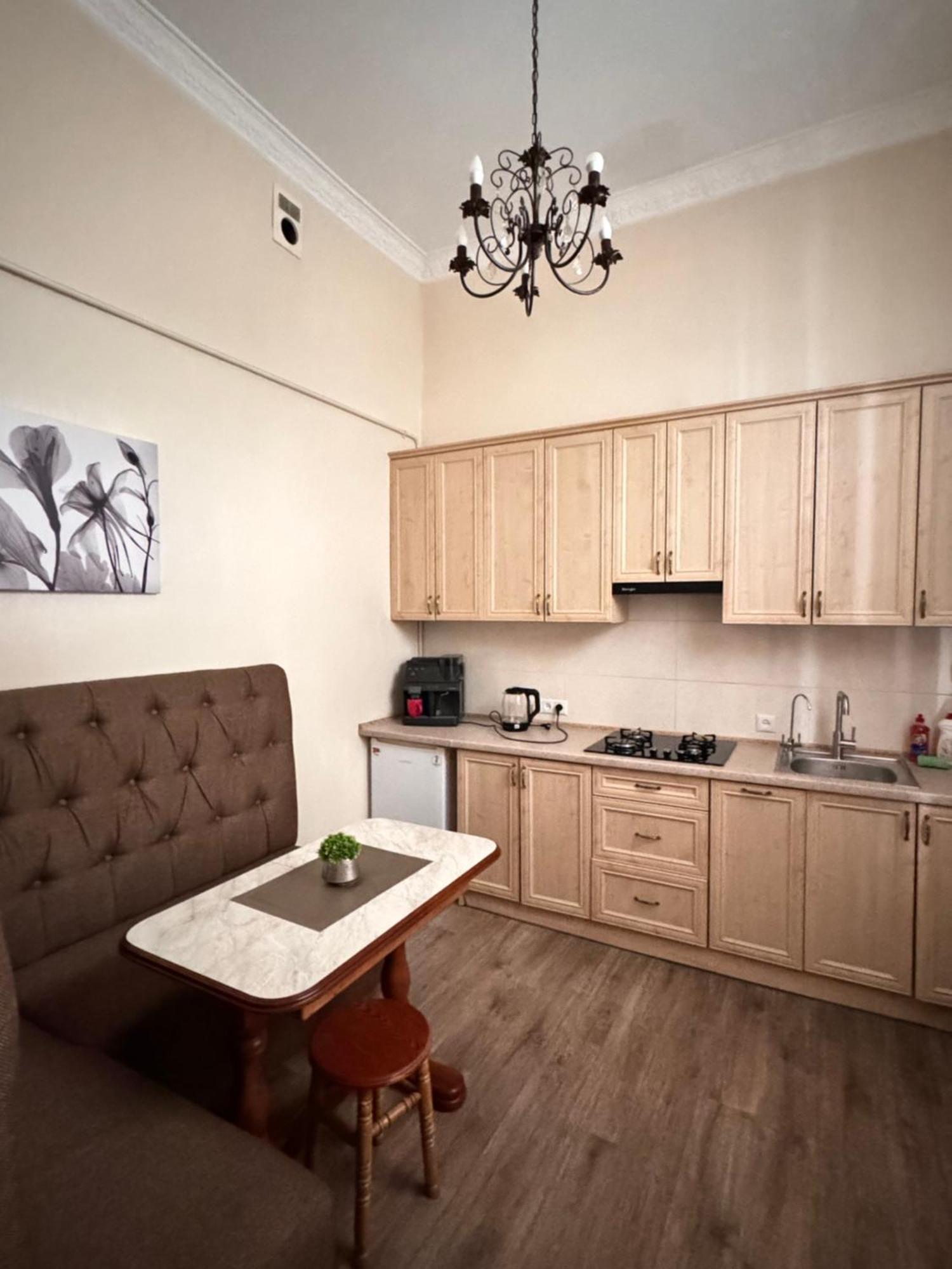 Apartamenty Kulisha 25 Lviv Extérieur photo