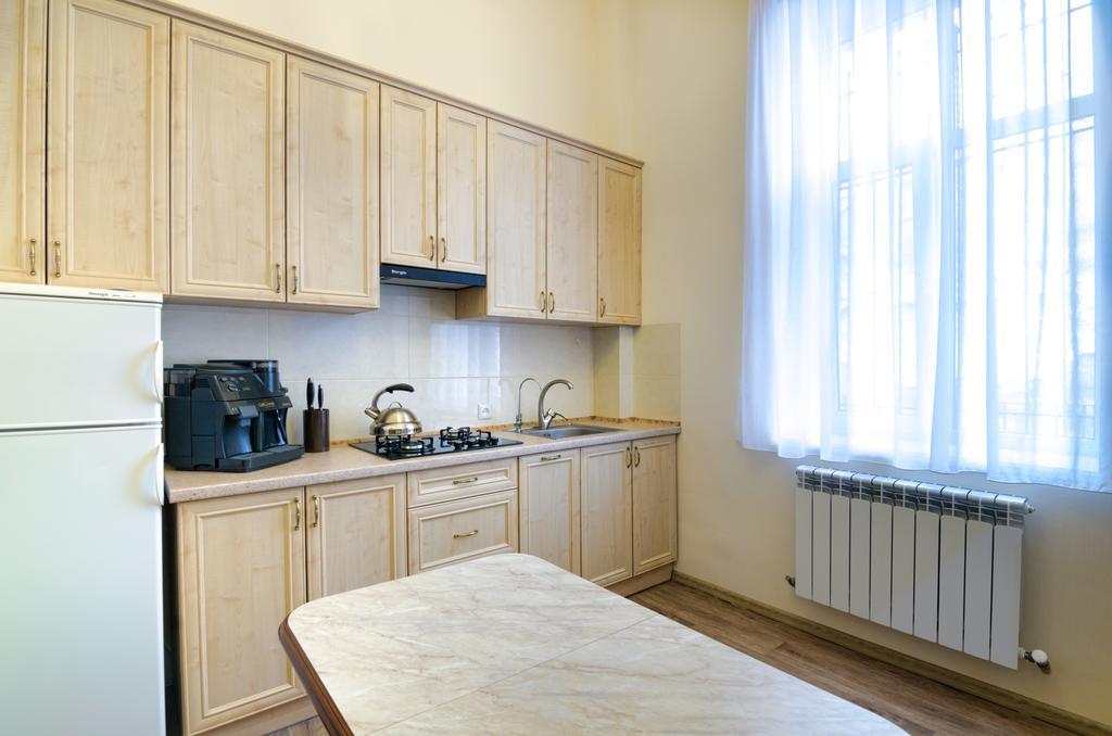 Apartamenty Kulisha 25 Lviv Extérieur photo